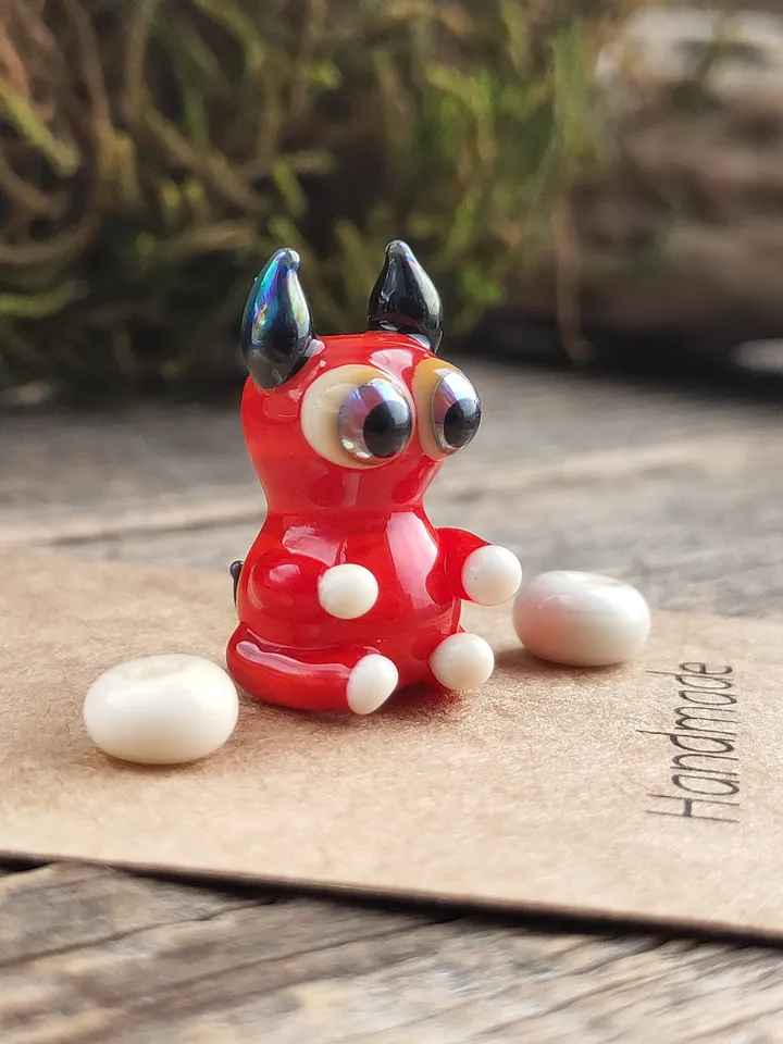 Tiny monster miniature, glass monster figurine, monster sculpture for terrarium decoration or fairy garden decor