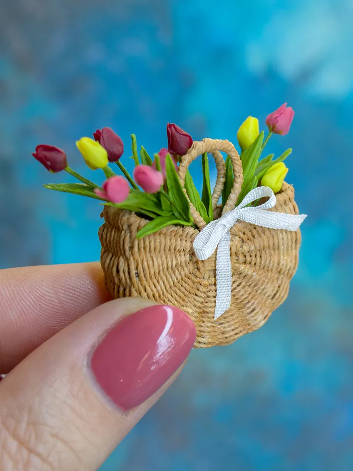 TUTORIAL Miniature wicker flower basket