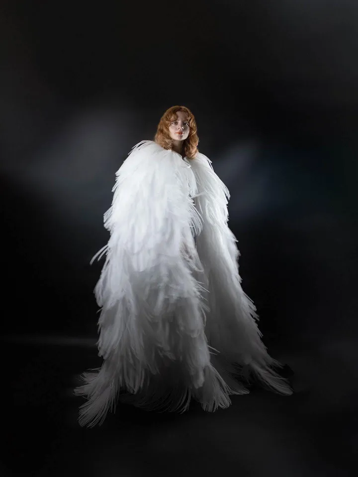 Feather cape, feather coat, ostrich feather cape, feather stole, festival clothing, wedding cape,wedding clothing,bridal decoration,carnival