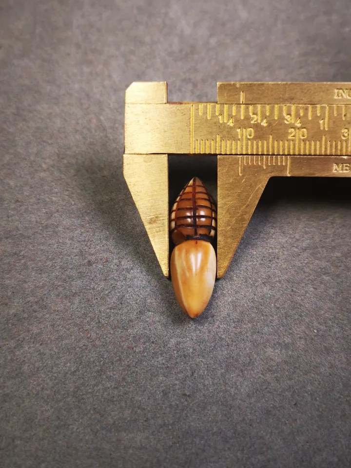 Gandhanra Handmade Tibetan Pendant Bead,Bone Carved Spacer Bead for Mala,Niang La Tsa Tsa Statue,Stupa Amulet,Pagoda Pendant