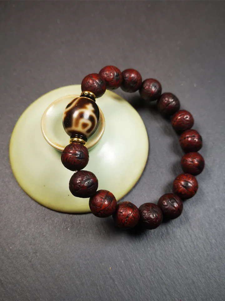 Gandhanra Unique Tibetan Dalo Dzi Bead Bracelet(30 Years Old), Treasure Vase Dzi with Old Bodhi Beads,Fit for 15-19cm Wrist