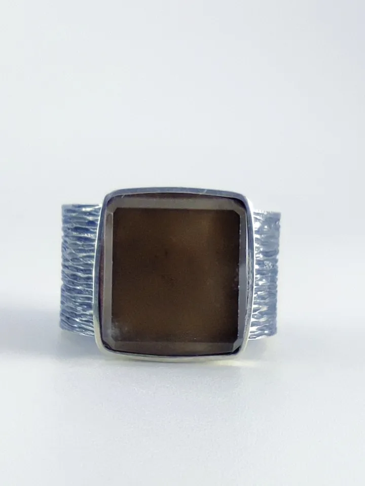 Stylish ring