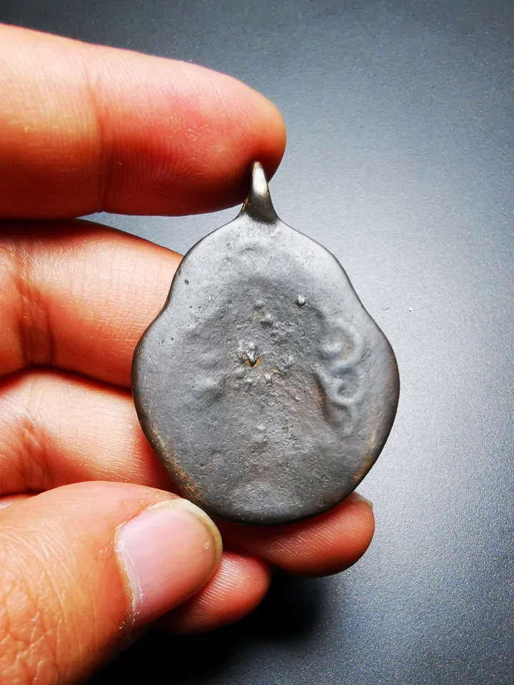 Gandhanra Antique Tibetan Buddhist Protective Amulet Pendant,A Tibetan vajra (club) and tribu (bell),80 years old