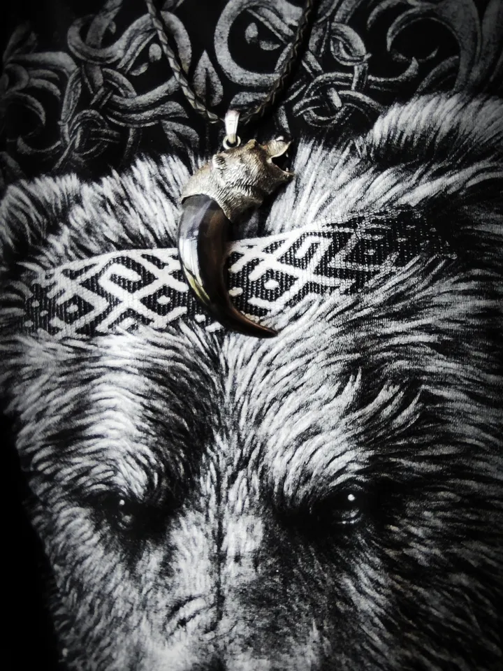 Detailed bear set, gaitan + pendant