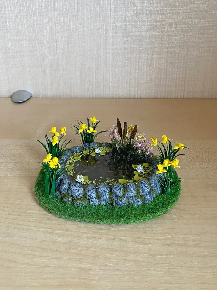 Miniature pond with goldfish. Dollhouse miniature. 1:12. Handmade pond. Pond with irises and fish.