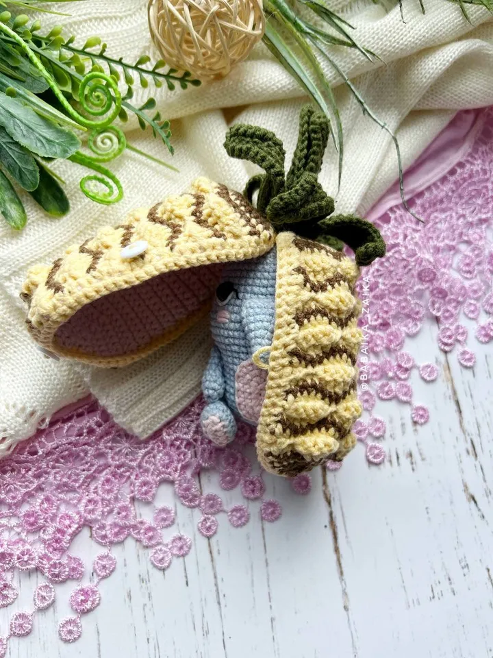 PDF Crochet Pineapple Elephant Pattern, Amigurumi Fruit Animal Tutorial, Unique Handmade Toy Design, Small Toy Eco-Friendly DIY Pattern