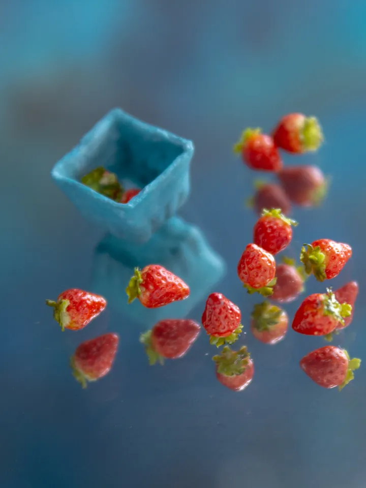 TUTORIAL Miniature polymer clay strawberry