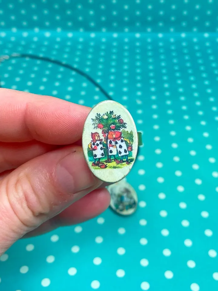 Handmade jewelry set.
