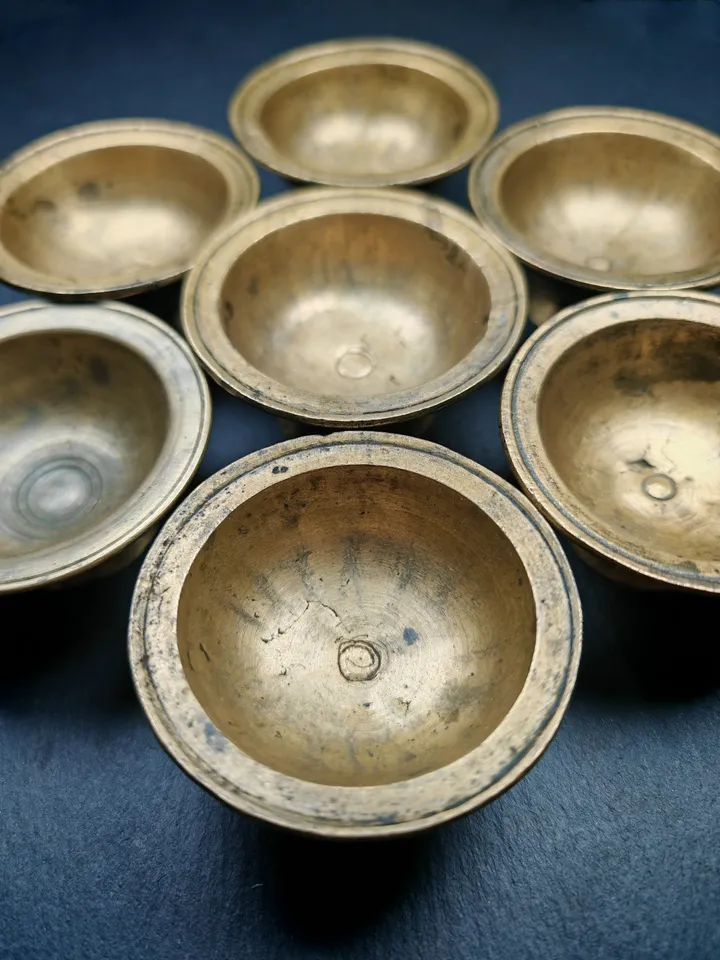 Gandhanra Authentic Tibetan Buddhist Butter lamp / Water Offering Bowls,Yonchap Bowls,Made of Brass,1 Set of 7 Bowls,2.7",100+ Years Old