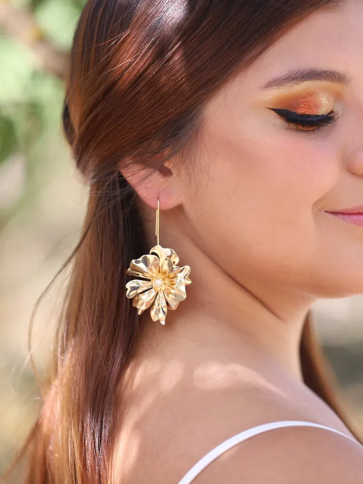 Art deco Wedding Earrings For Bride, Flower Vintage Bridal Earrings, Long Statement Earrings, Floral Bridal Earrings, Gold Wedding Jewelry