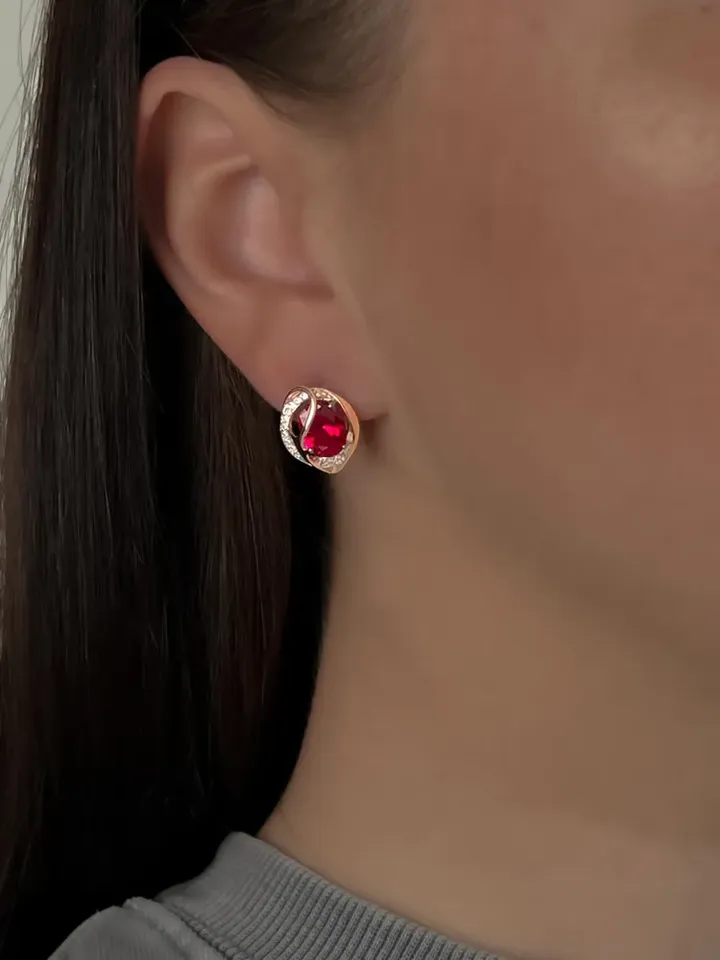 Earrings made of 925 silver (585 gold plated) with corundum and ruby