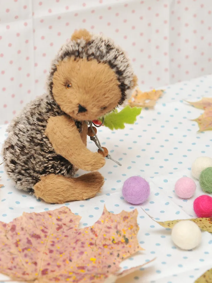 PDF Sewing ePattern and Instructions 7" Hedgehog/ DIY pattern for fully jointed hedge/ artist author' hedgehog pattern