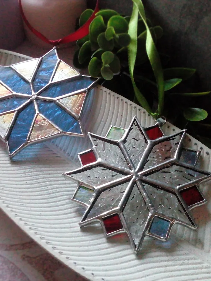 Set of 2 snowflake suncatchers, christmas ornaments, simple stained glass, Christmas decorations, Xmas tree star