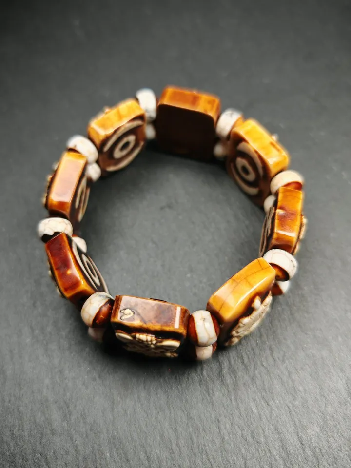 Gandhanra Tibetan Dzi Agate Ashtamangala Bracelet | Eight Auspicious Guardian Symbols | Blessed from Derge Tibet
