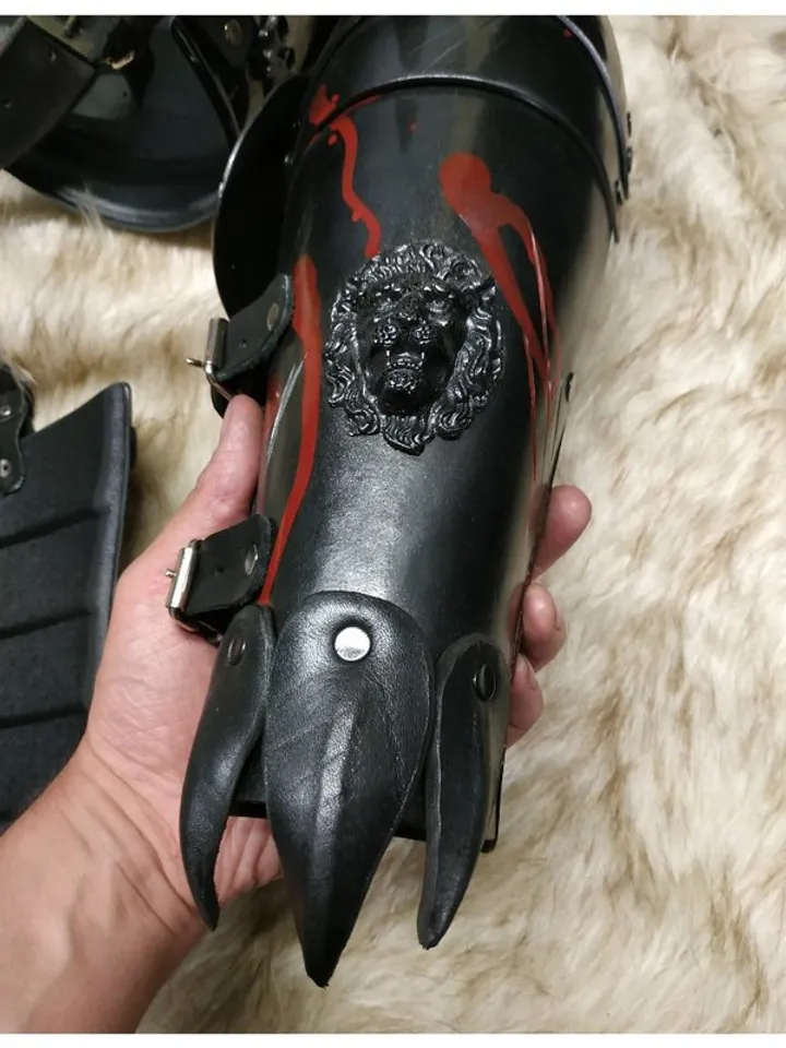 Warhammer - cosplay - armor - Dark Souls - inspired - larp armor - medieval armo