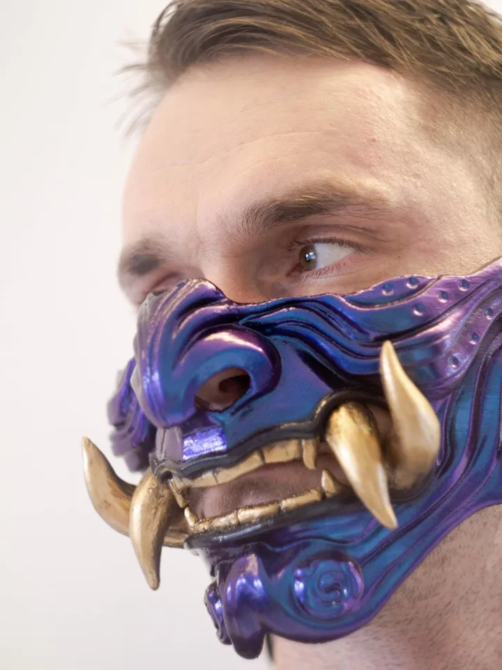 Japanese Oni Half Mask, chameleon oni mask, wearable mask, tengu mask, japanese demon mask, Ghost of Tsushima, Samurai warrior cosplay