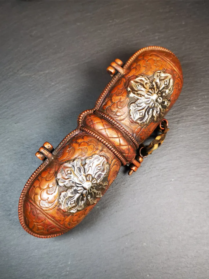 Gandhanra Vintage Vajra Dorje with Copper Case ,Tibetan Tantric Buddhism (Vajrayana) Ritual Implement,Handmade in Nepal,7.88"