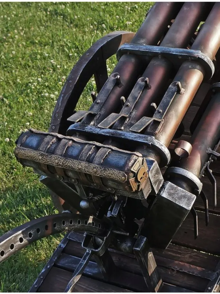Hellbuster - Toy Cannon on wheels for larp - Warhammer - larping - larp cannon