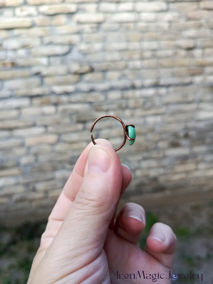 Copper Boho Ring with Chrysoprase Gemstone – Tribal Style Jewelry