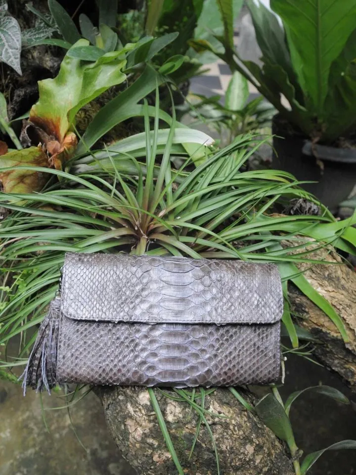Genuine python skin classy gray flat clutch with shoulder chain | elegant evening women purse | designer leather bags | small snake bag
