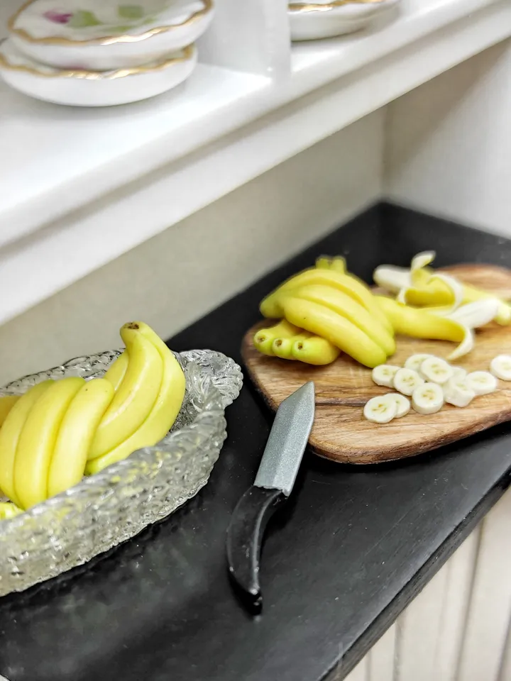 Realistic 1 12 scale bananas, Mini fruit, dollhouse, miniature, restaurant games, miniature, dollhouse miniature