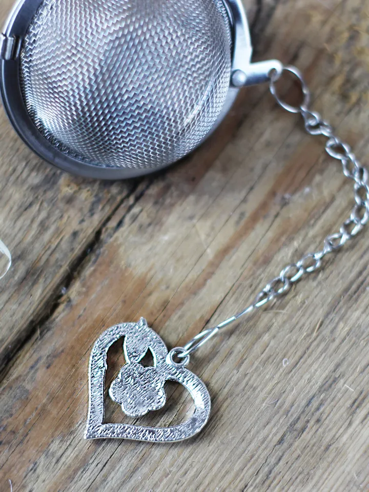 Heart tea infuser for loose leaf tea, Tea infuser charm flower, Tea Strainer heart pendant, herbal tea galentines day