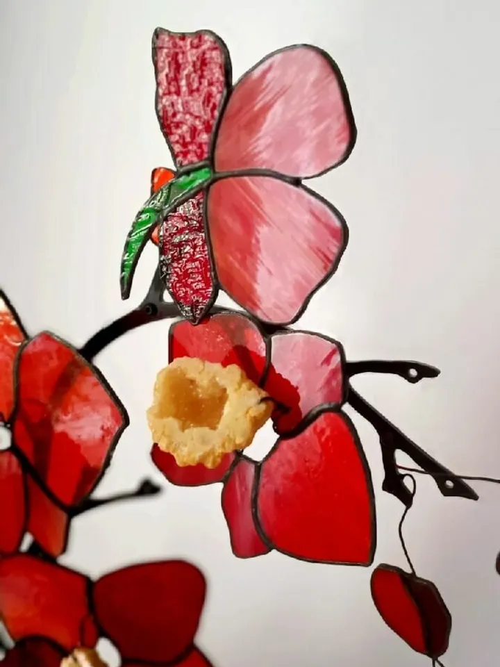 Luxurious Bouquet of Red Orchids with Agate Druzy, Tiffany Stained Glass, Stained Glass with Orchids, Stained Glass Bouquet of Flowers, Orchids in Tiffany Style, Stained Glass with Flowers