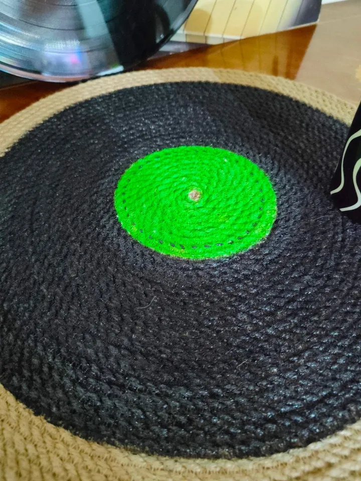 Round Jute Mat,Vinyl Record Shape,mug rug,Textile Wall Hanging,Cutlery Coaster Retro,placemat,Eco Mat,jute rope placemat,groovy party decor