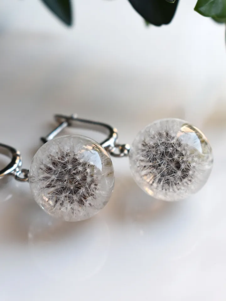 Dandelions earrings. Earrings with dandelions in resin. Real whole dandelions sphere earrings.