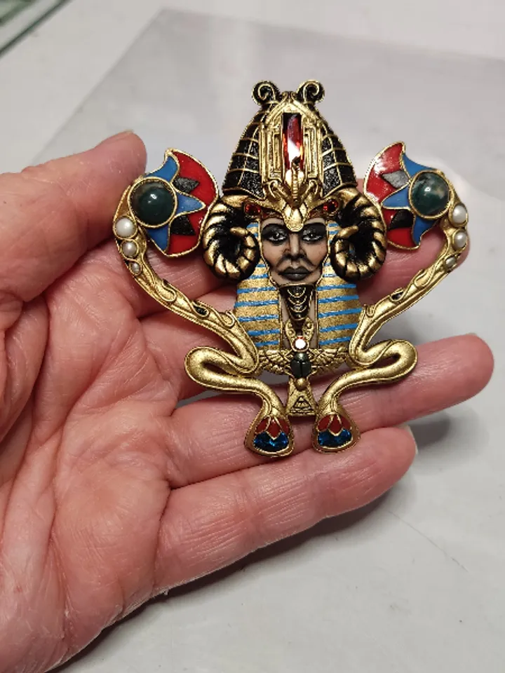 Brooch Faraon, Egyptian brooch, Egypt, Brooch with stones, egyptian decoration