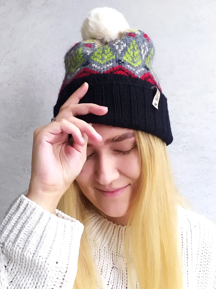 Warm jacquard knitted pompom hat