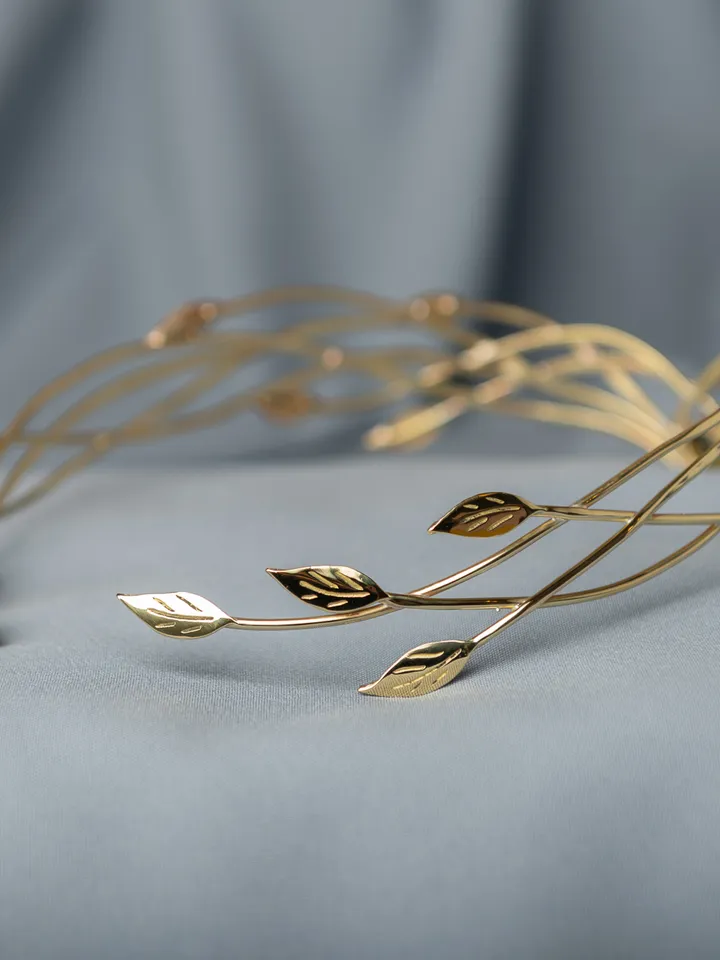 Tiara for wood nymph from branches and leaves Crown of Forest dryad Silver diadem, fantasy fairy elven Princess Palurien