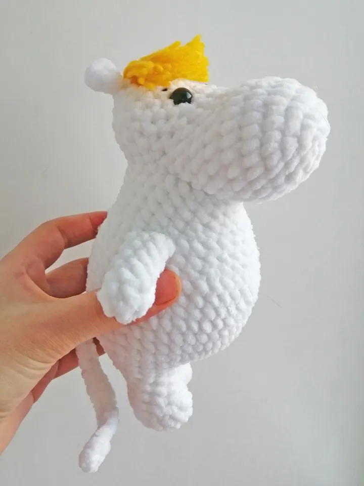 Crochet toy Snorkmaiden