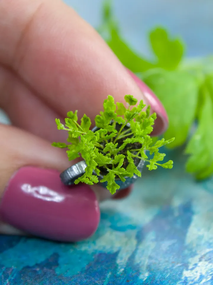 TUTORIAL Miniature parsley with air dry clay