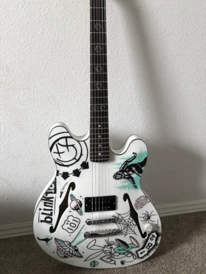 Tom DeLonge Fender Starcasters guitar stickers Blink-182 vinyl decal