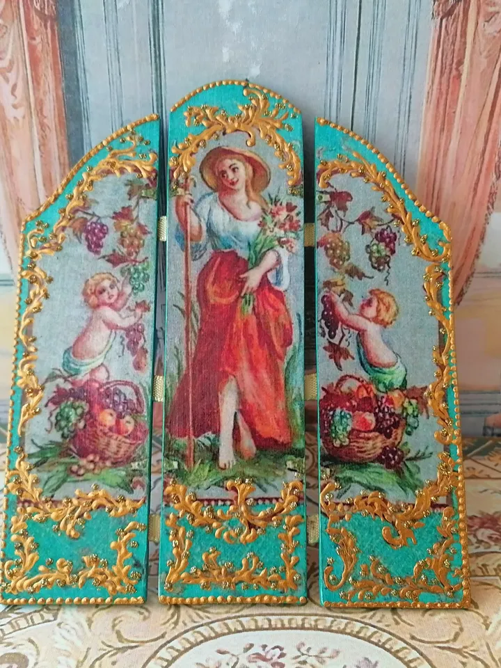 Handmade screen for a dollhouse. 1:12