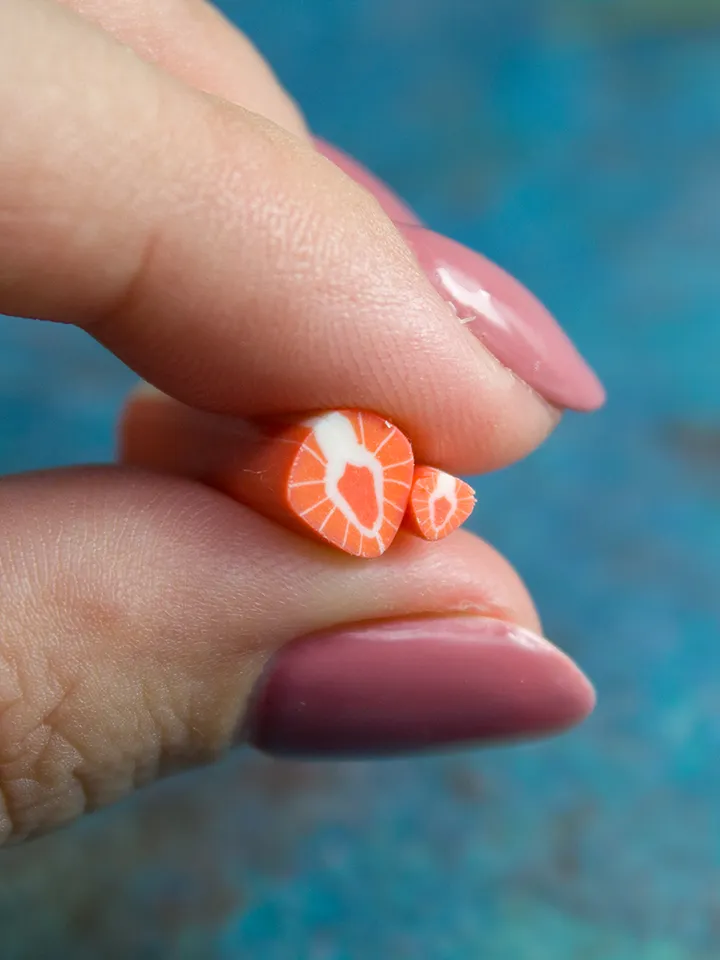 TUTORIAL Miniature strawberry cane with polymer clay
