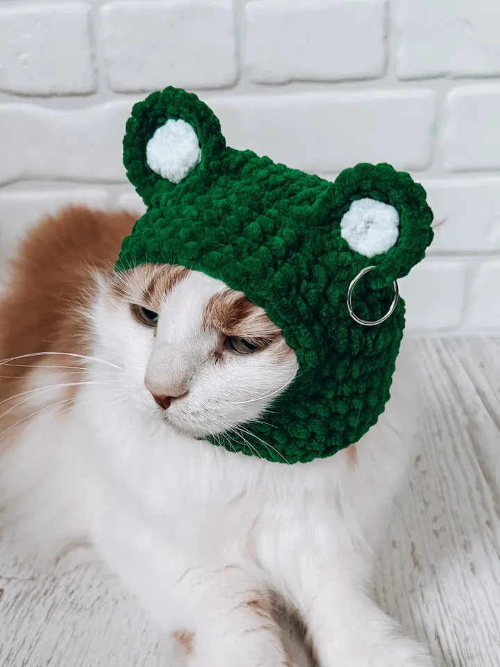 Balaclava with ears for cats and small dogs, winter hat for pets, face mask balaclava, Ski mask, plush hat frog, plush warm custom balaclava