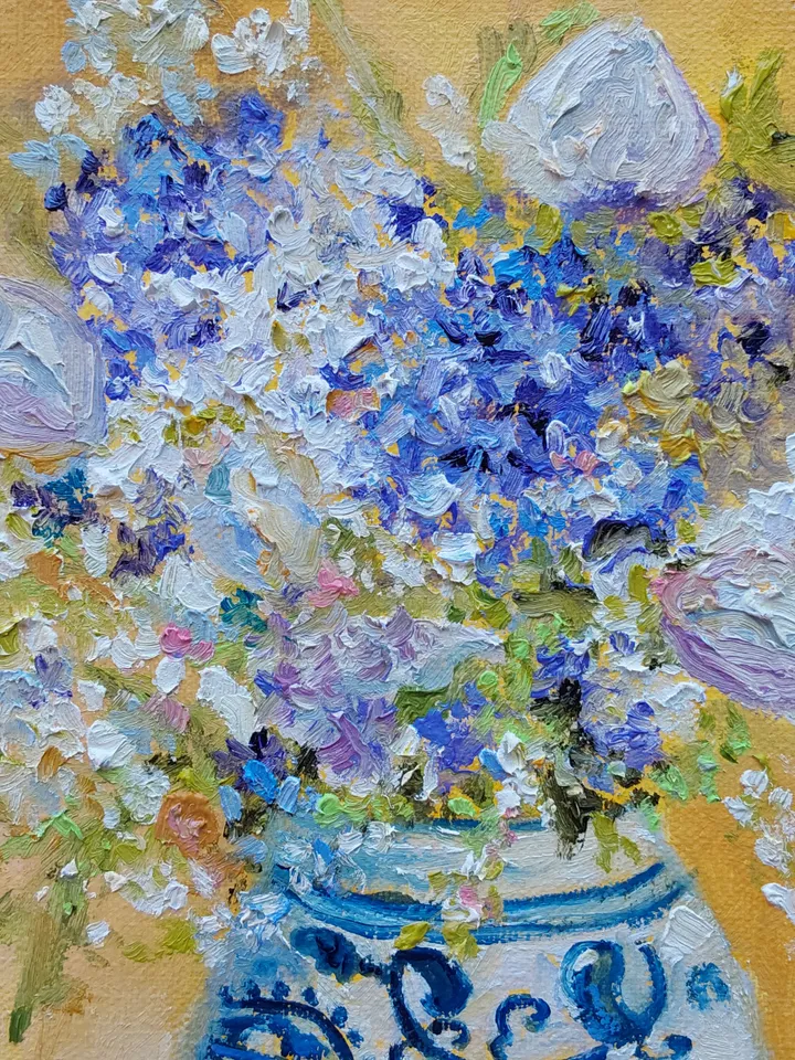 Oil painting on canvas "Still life. Bouquet of lilacs in a Chinese vase" 24x30cm (9.6x12inch)