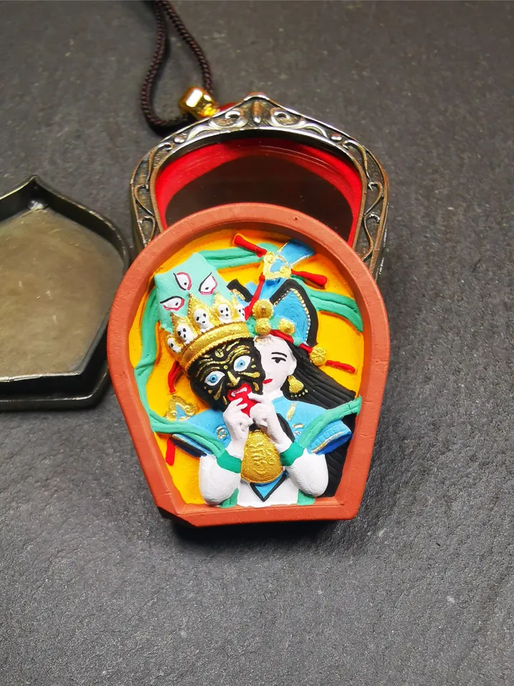 Gandhanra Handmade Tibetan Gau Ghau Shrine,Consecration Shri Devi Tsa Tsa,Drashi Lhamo,Zashi Lhamo ,Mini Tibetan Buddhist Altar Amulet