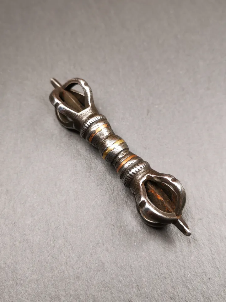 Gandhanra Vintage Five-pronged Vajra Dorje,Tibetan Buddhism (Vajrayana) Ritual Implement,Made of Cold Iron,Inlaid Copper Wire,30 Years Old