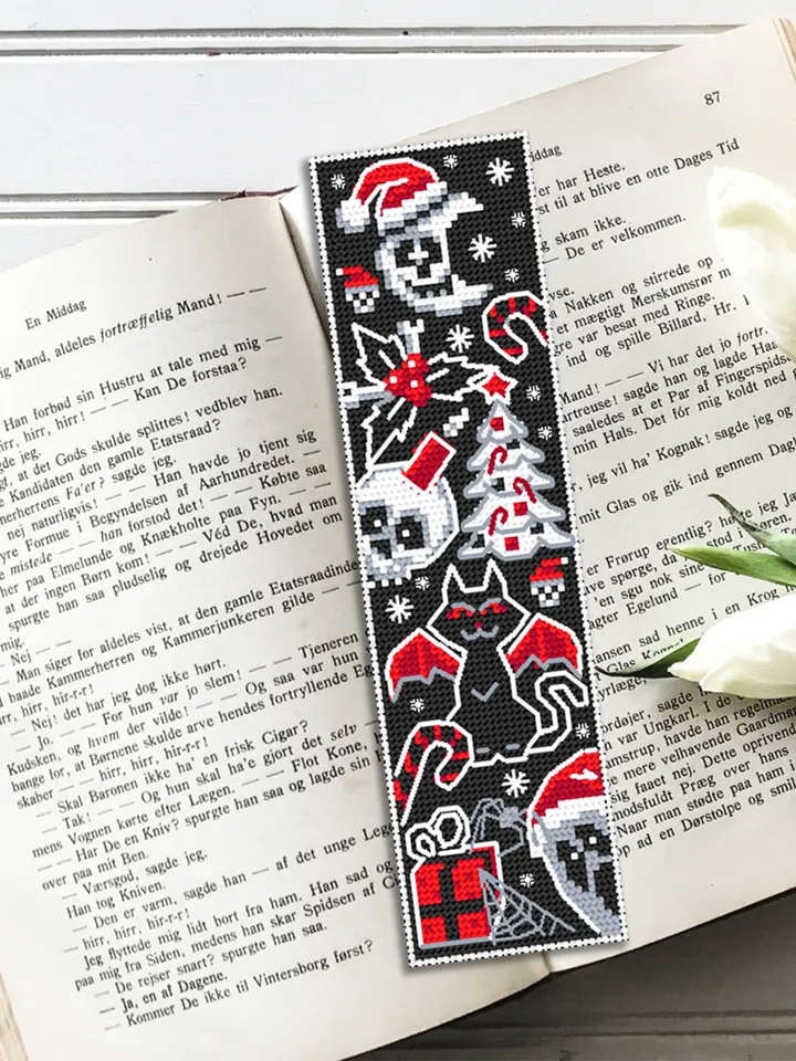 Spooky bookmark cross stitch pattern download PDF Gothic Christmas cross stitch chart Handmade bookmark pattern digital Gothic ornament #B73