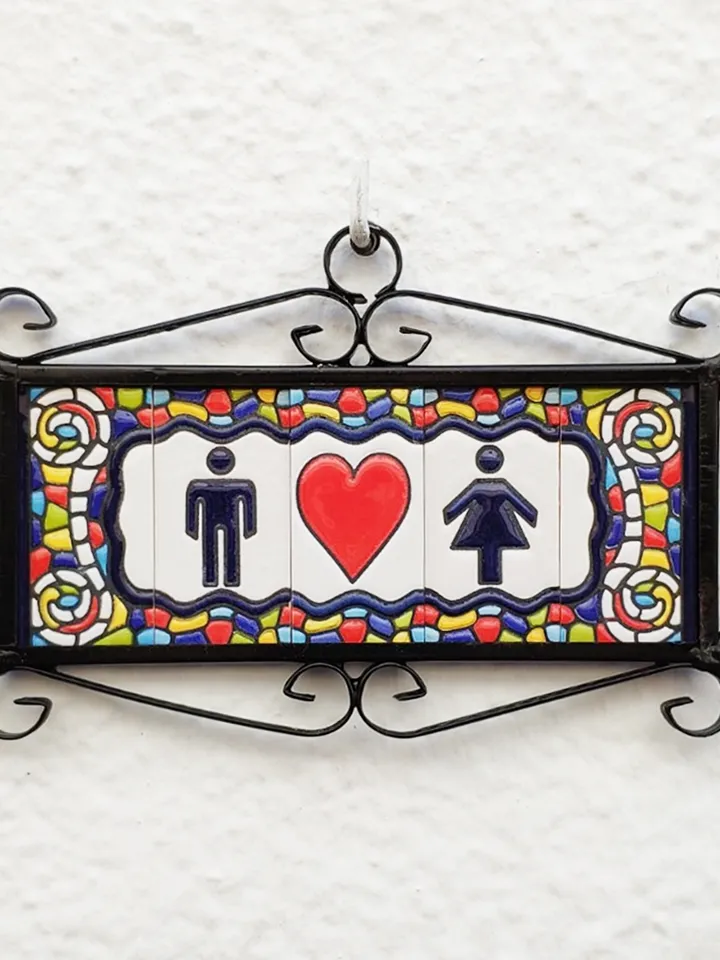 Ceramic letters and numbers 7.5cm. (3") for the wall - Hand-glazed in Spain - "GAUDI-mini" models - Ceramic letters number -