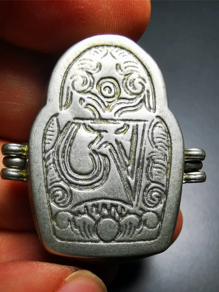 Gandhanra Antique Handmade Gau Ghau Shrine,Shri Devi,Drashi Lhamo,Zashi Lhamo ,Mini Tibetan Buddhist Altar Amulet Pendant