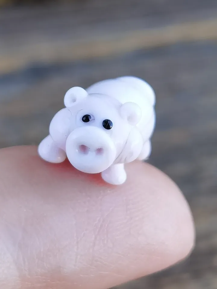 Pig figurine miniature pig Tiny pig glass pig Tiny figurine Miniature animals Santa hat figurine miniature Christmas figurine Glass figurine