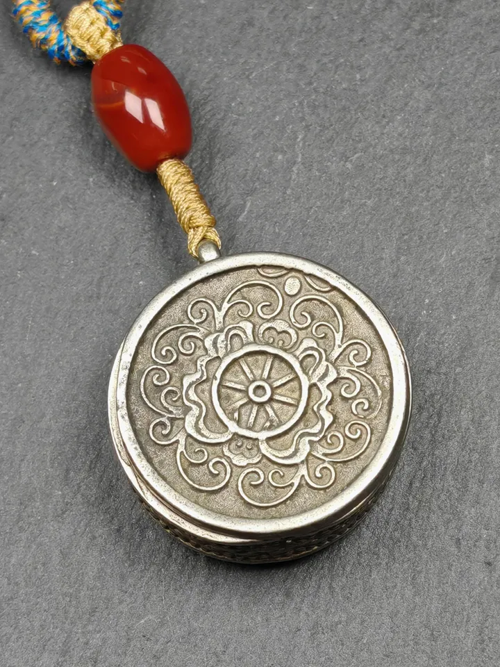 Gandhanra Vintage Green Tara Gau Ghau Shrine,Round Tibetan Buddhist Altar Amulet Pendant,Made of White Copper