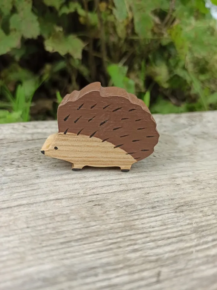 Wooden toy hedgehog,wood squirrel forest animals,Montessori baby toys, first toy