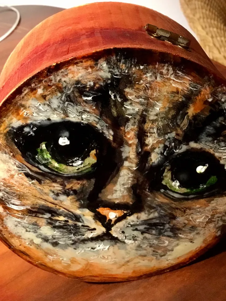 Cat wooden box,cat painting on wood,mix media glass and acrylic painting,unique gift for cat lovers.