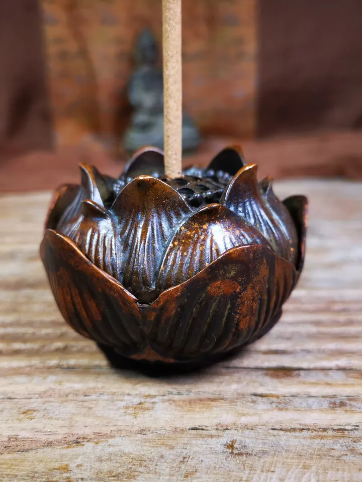 Gandhanra Vintage Censer,Lotus Incense Burner Holder,for Incense and Offering