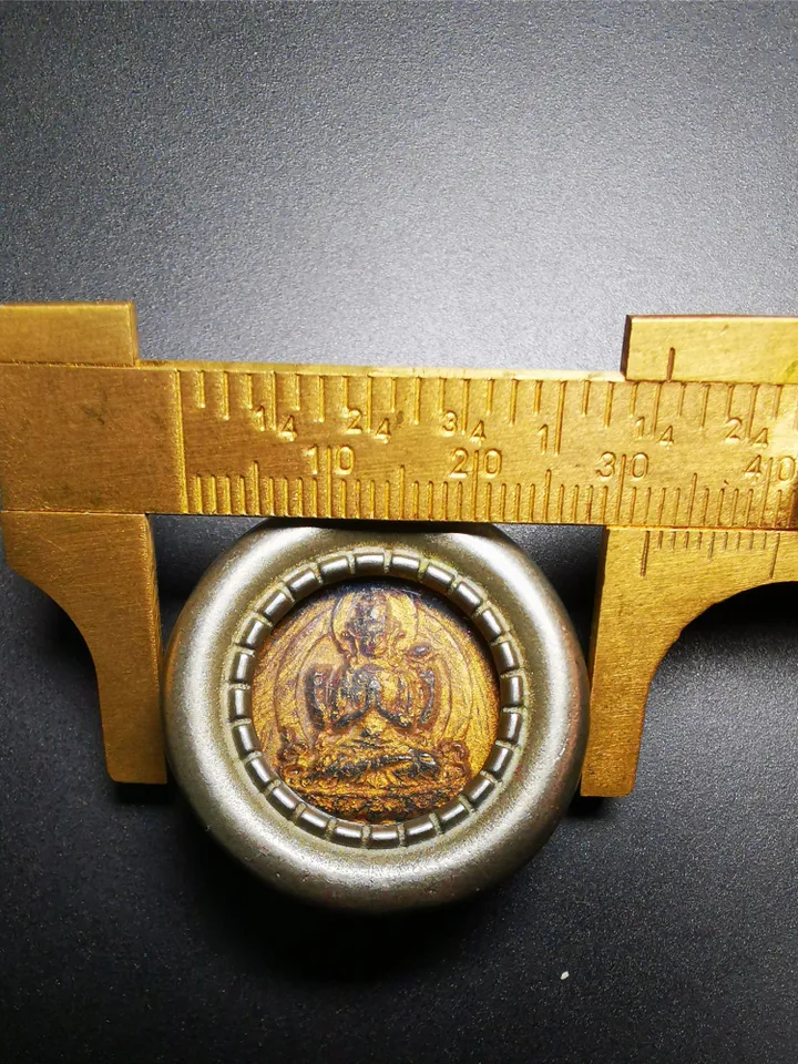 Gandhanra Antique Gau Ghau Shrine, with Old Chenrezig Tsa Statue,Round Tibetan Buddhist Altar Amulet Pendant,Made of White Copper